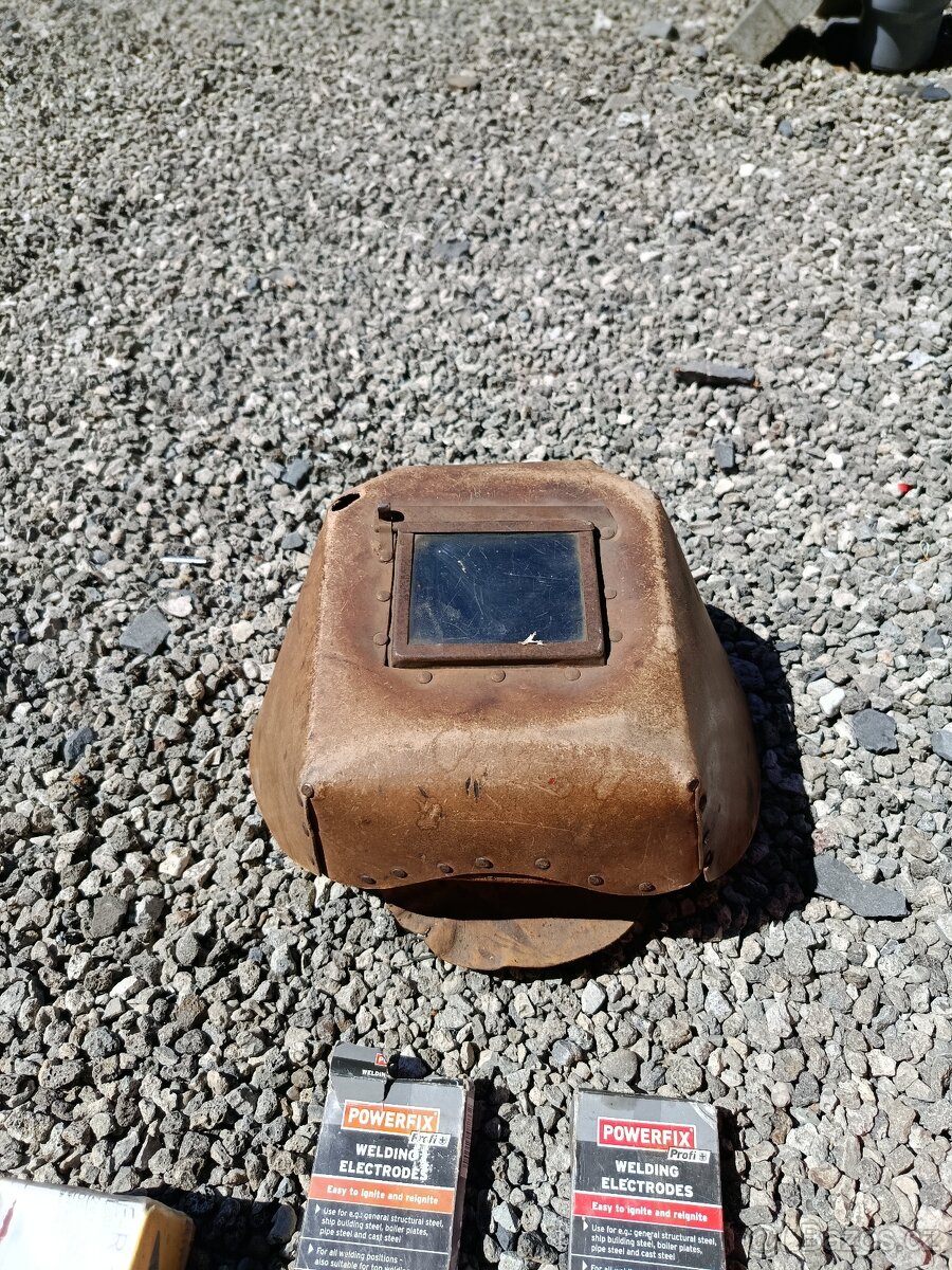 svařovací set – Extol Premium 85A + elektrody + kukla - 12