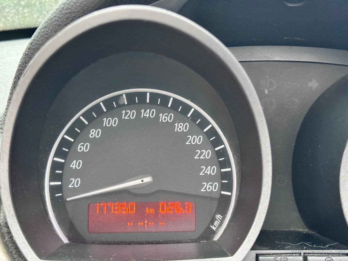 BMW Z4 E85 3.0i 170kW M-paket - 12