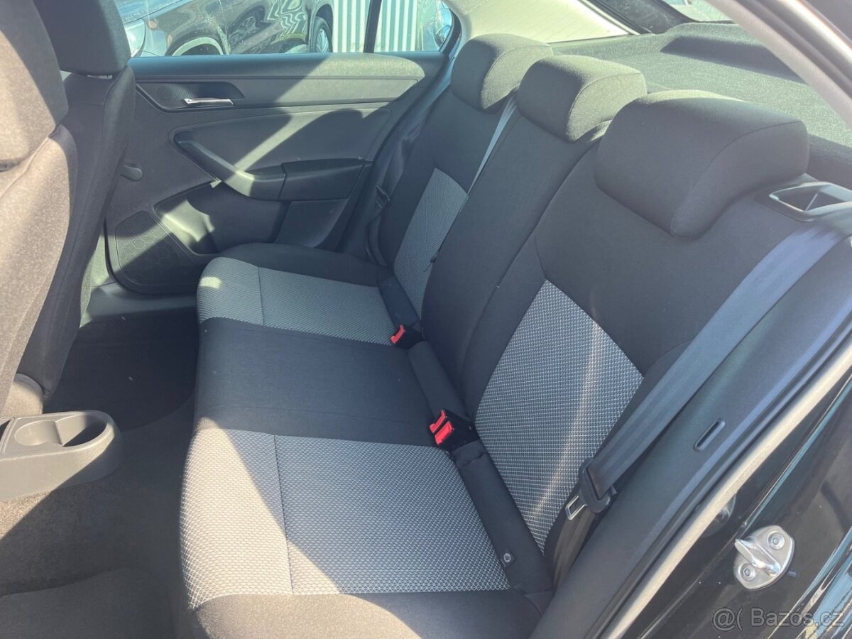 SEAT TOLEDO 1,2 TSi REFERENCE - 12