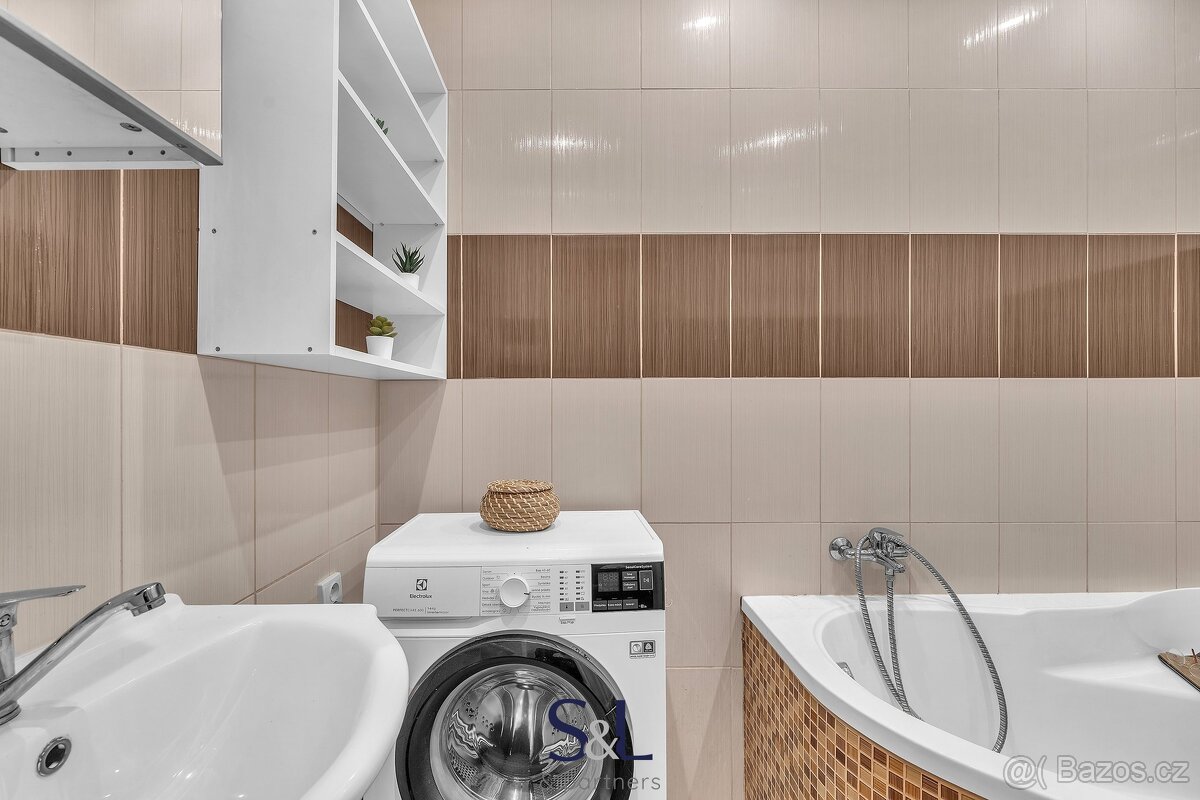 Prodej bytu 2+1 51 m², Teplice - Řetenice, ev.č. 01440 - 12