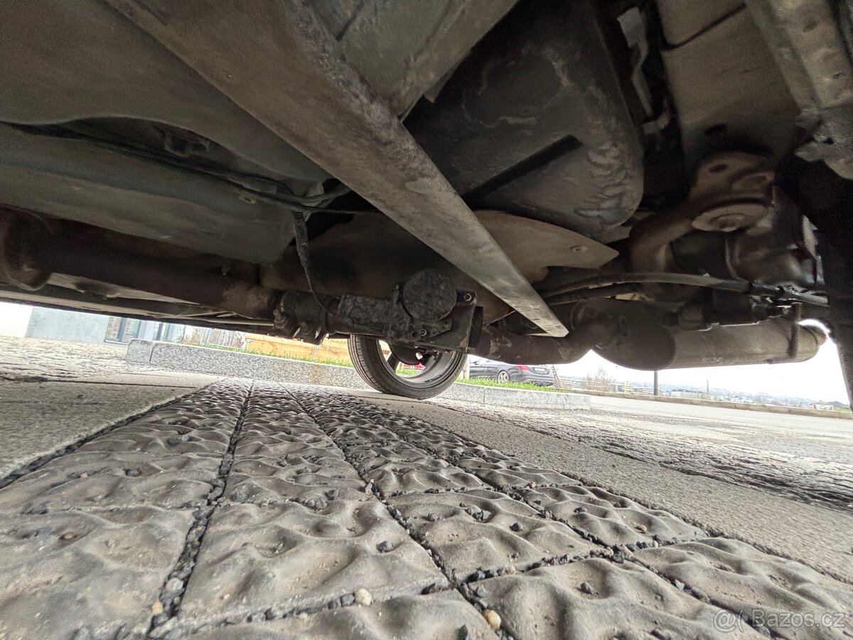 Peugeot 206cc 2.0 100kw kabriolet | 113 000km | RC - 12