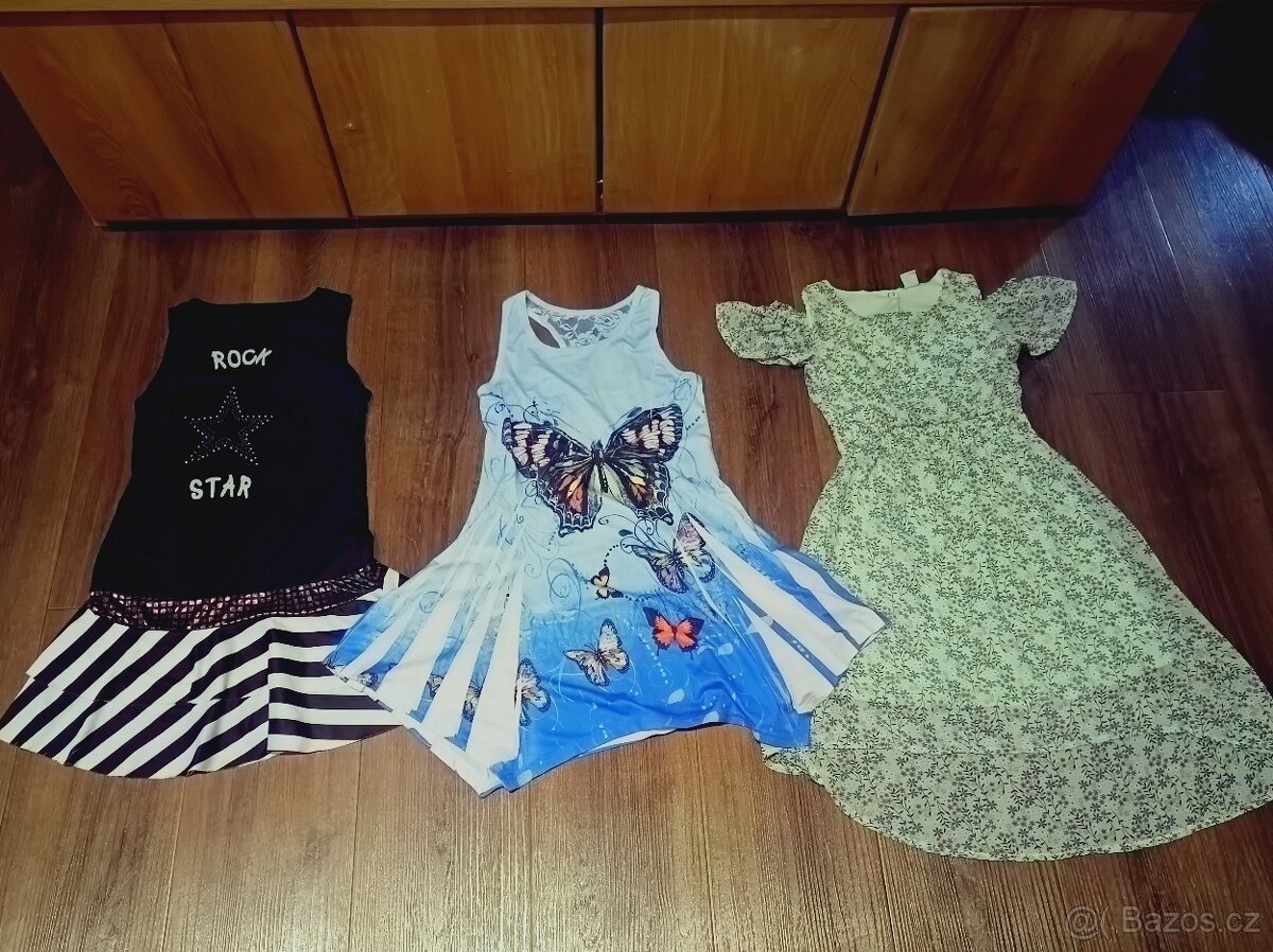 Set dívčího oblečení vel 134-140 - 12
