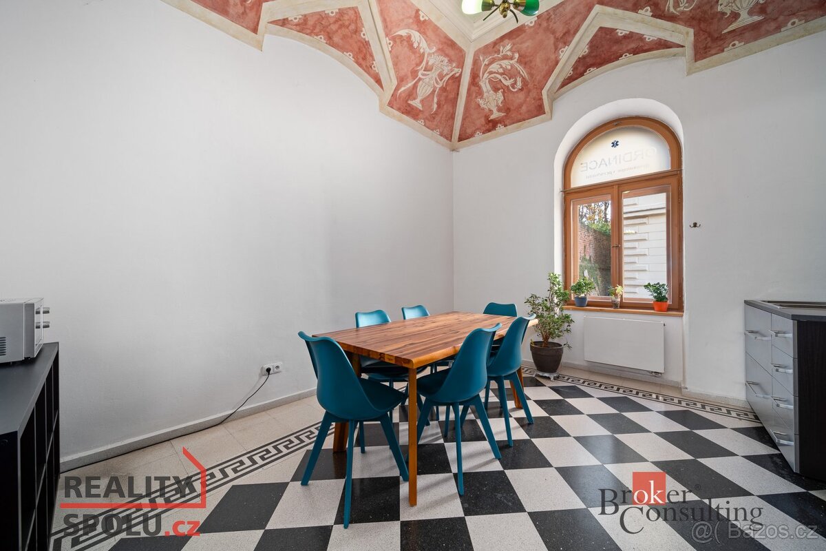 Prodej, komerční/ordinace, 134 m2, Komenského 264/5, 50003 H - 12