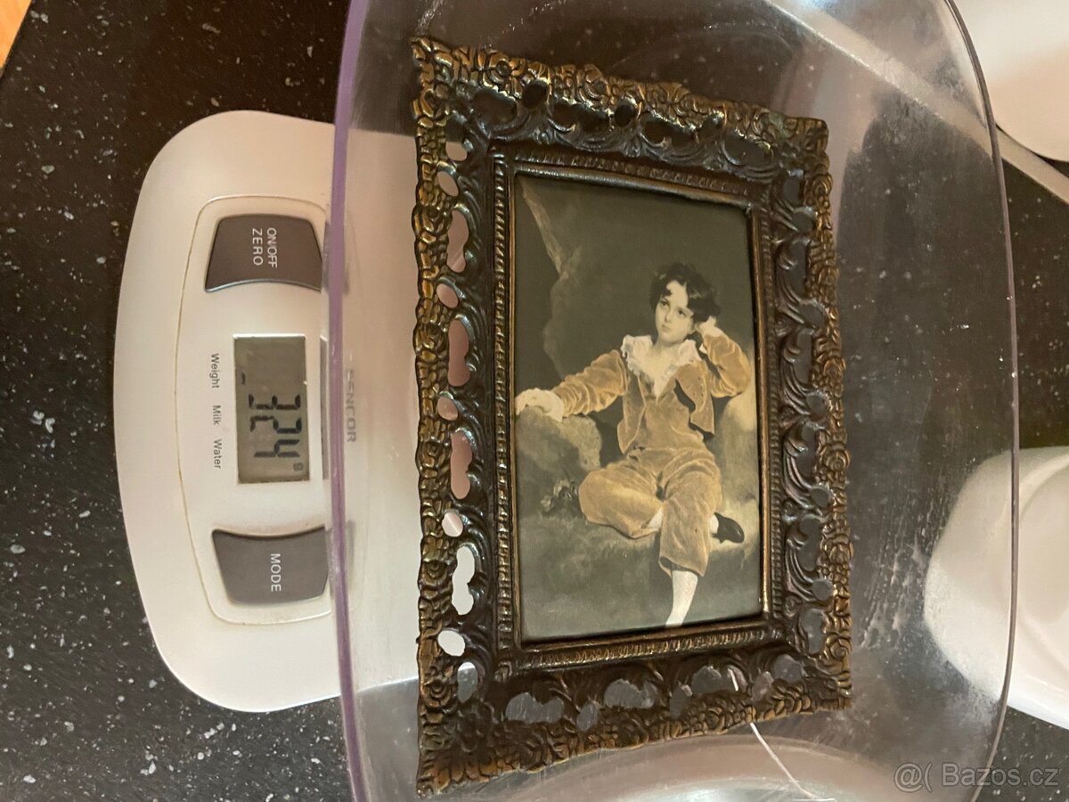 Sada 5 ozdobných vintage kovových rámečků - 12