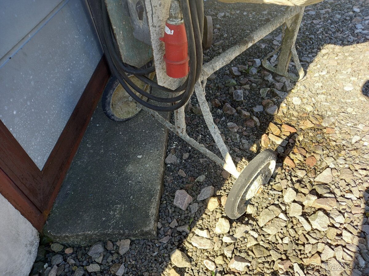 Míchačka na 380V - 12