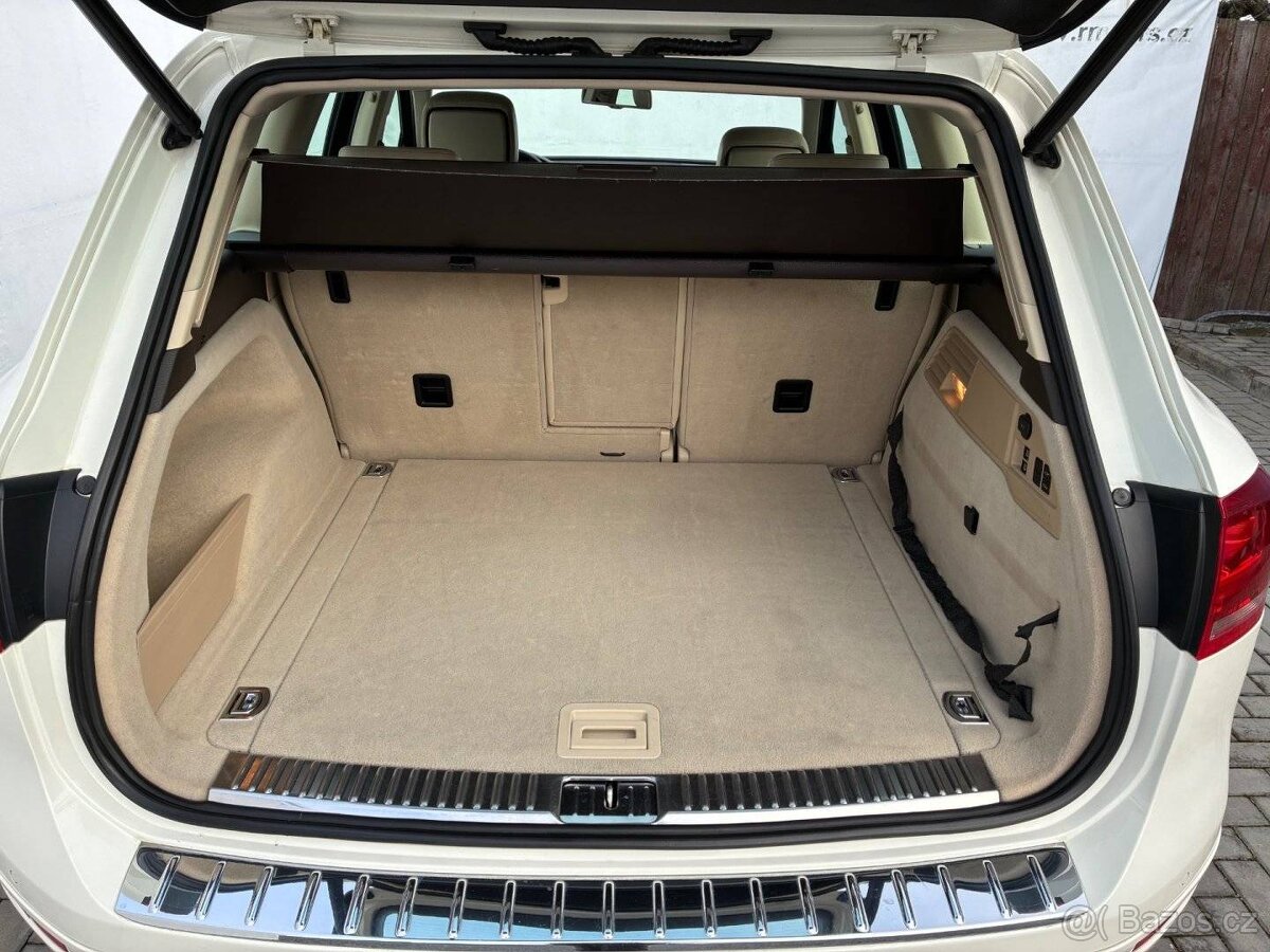 Volkswagen Touareg, 4,2TDi V8, FULL SERVIS, DPH, TOP - 12