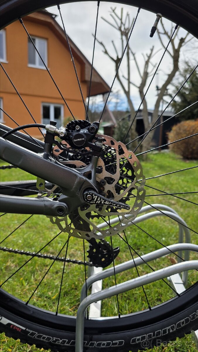 Specialized Camber - 12