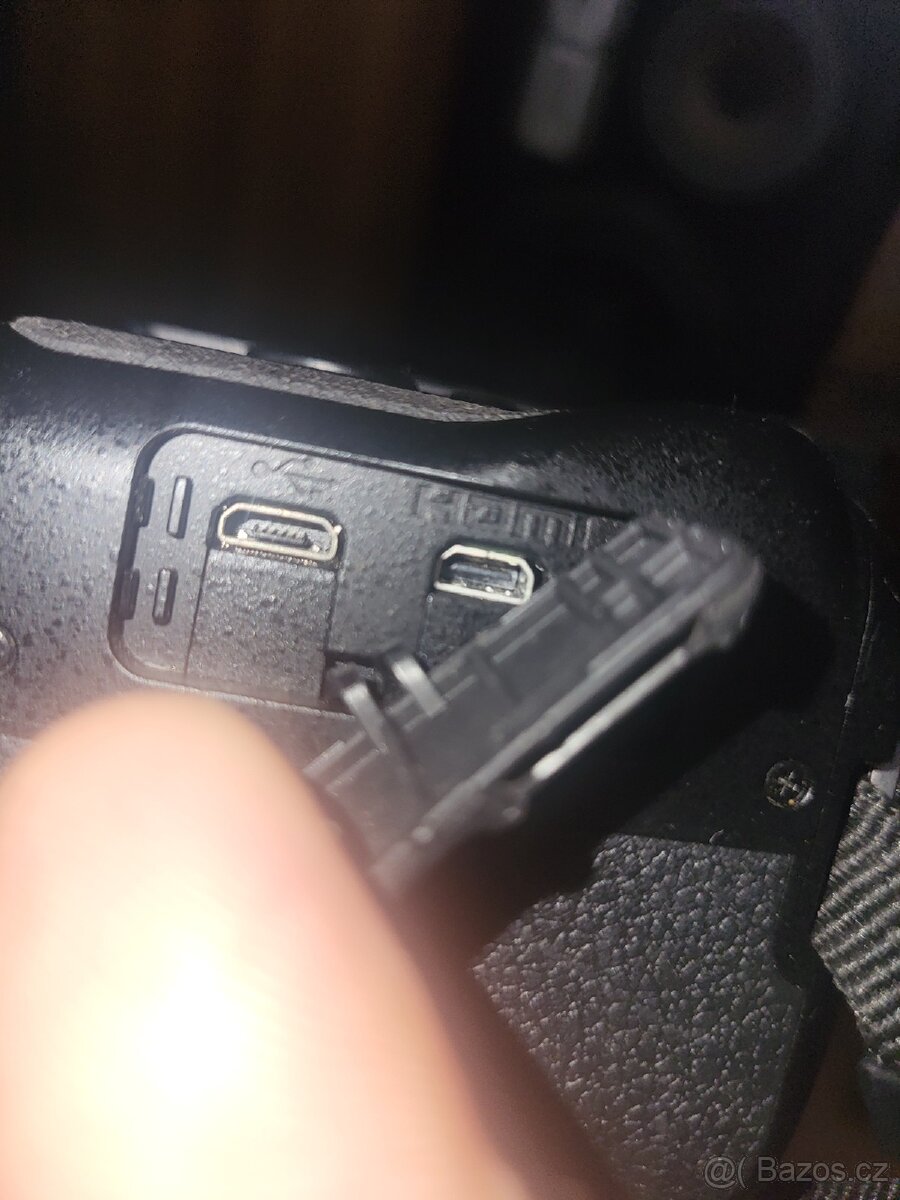 Nikon COOLPIX P950 - 12