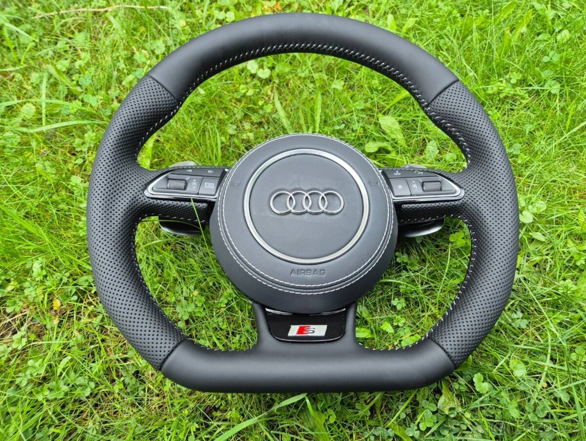 -AUDI VOLANT KOŽENÝ MULTIFUNKCNY ZKOSENY - 12