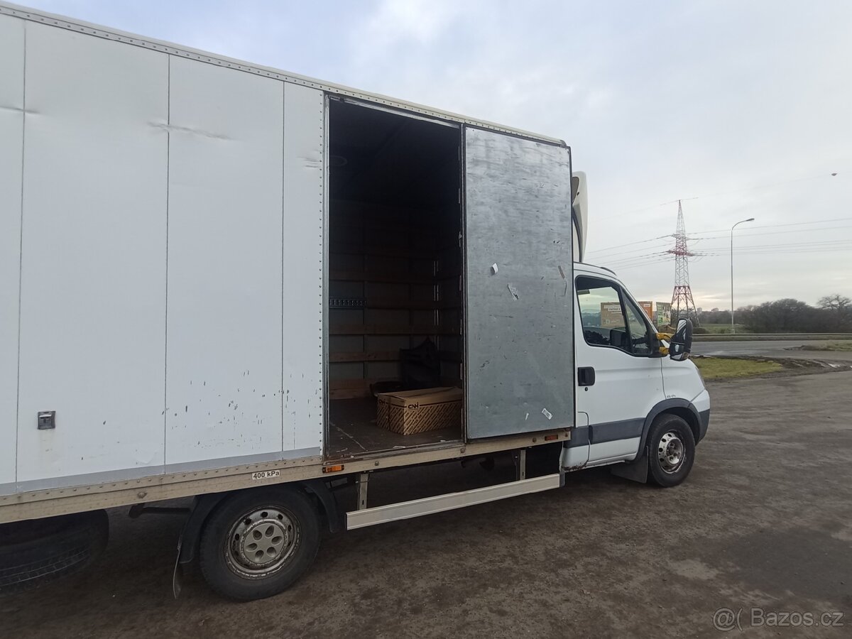 IVECO DAILY 3.0 , 35S18 , rok 2011 - 12