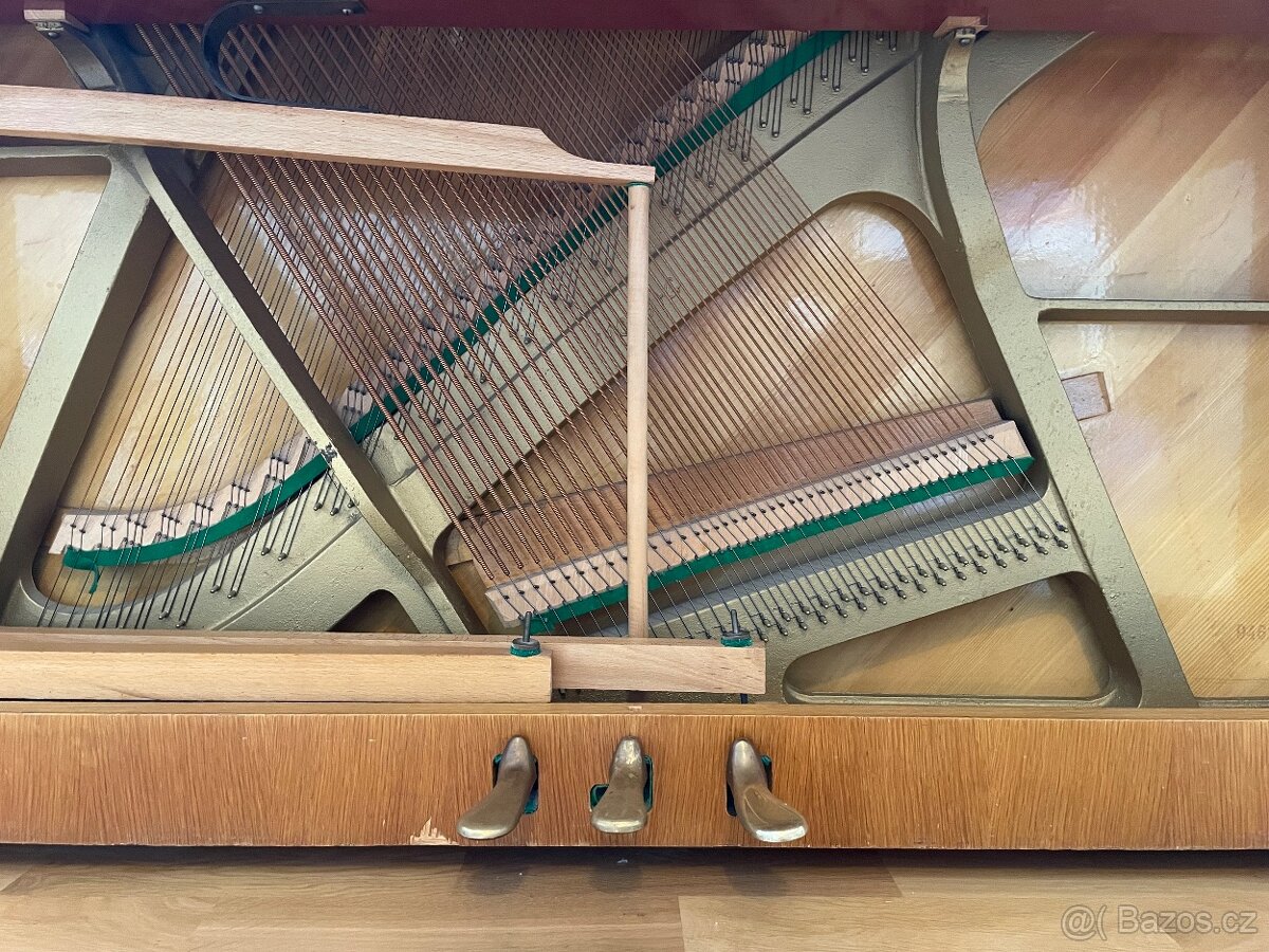 Pianino Scholze - 12