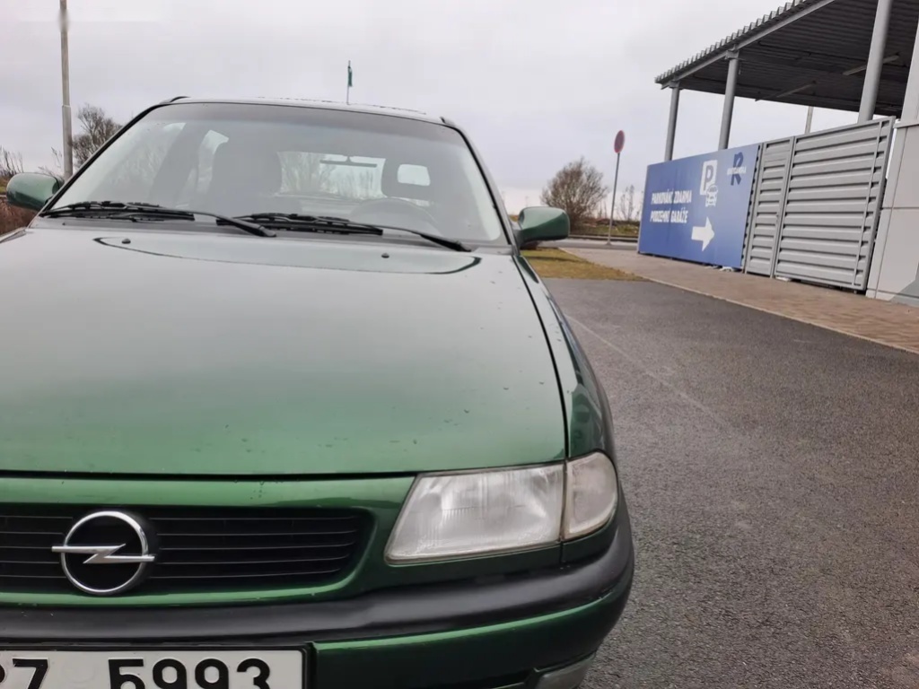 Opel Astra, 1.6i 2.MAJ VELMI PĚKNÉ AUTO - 12