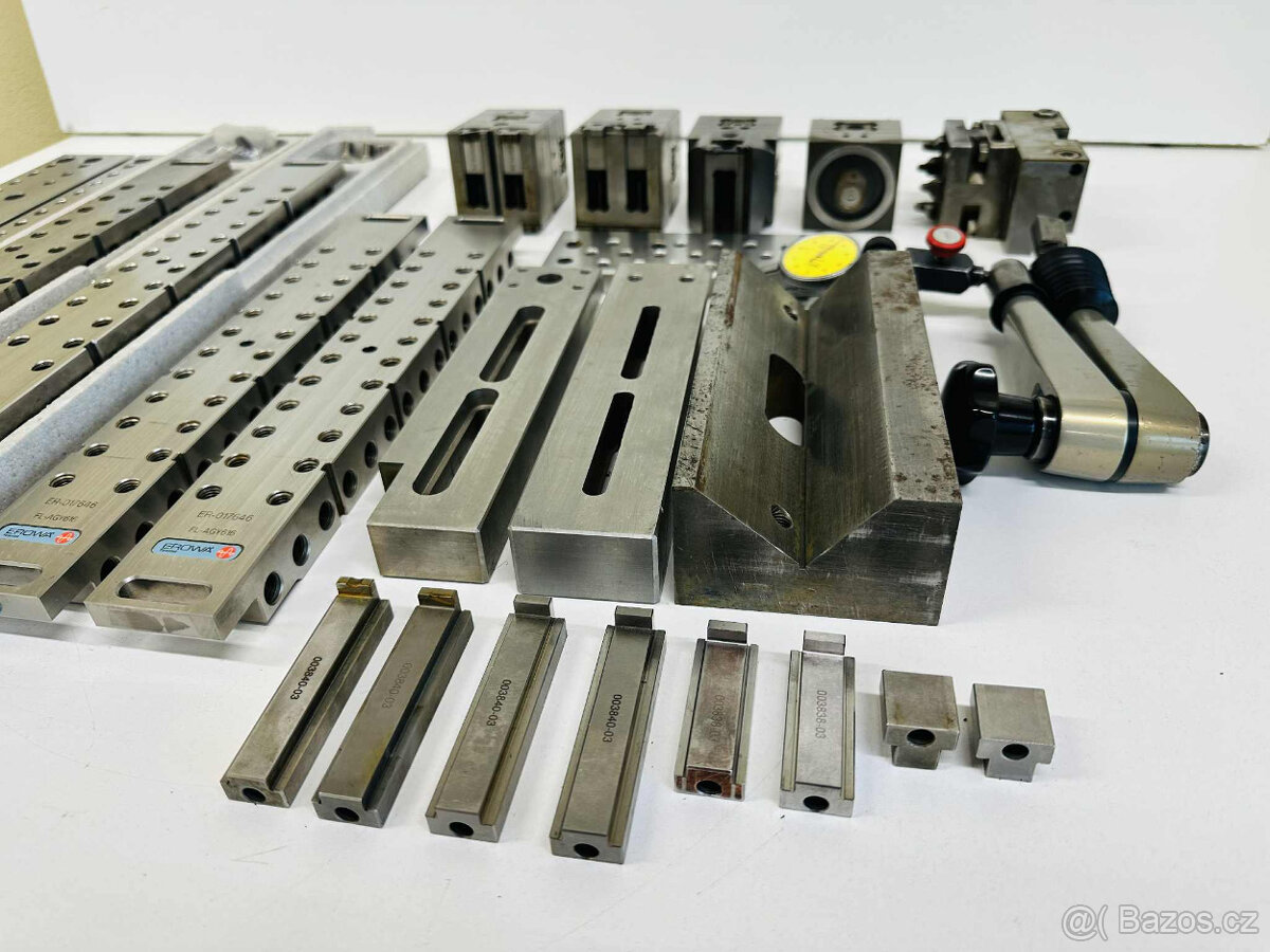 Drátová řezačka AGIE CHARMILLES CUT 2000 S + příslušenství - 12