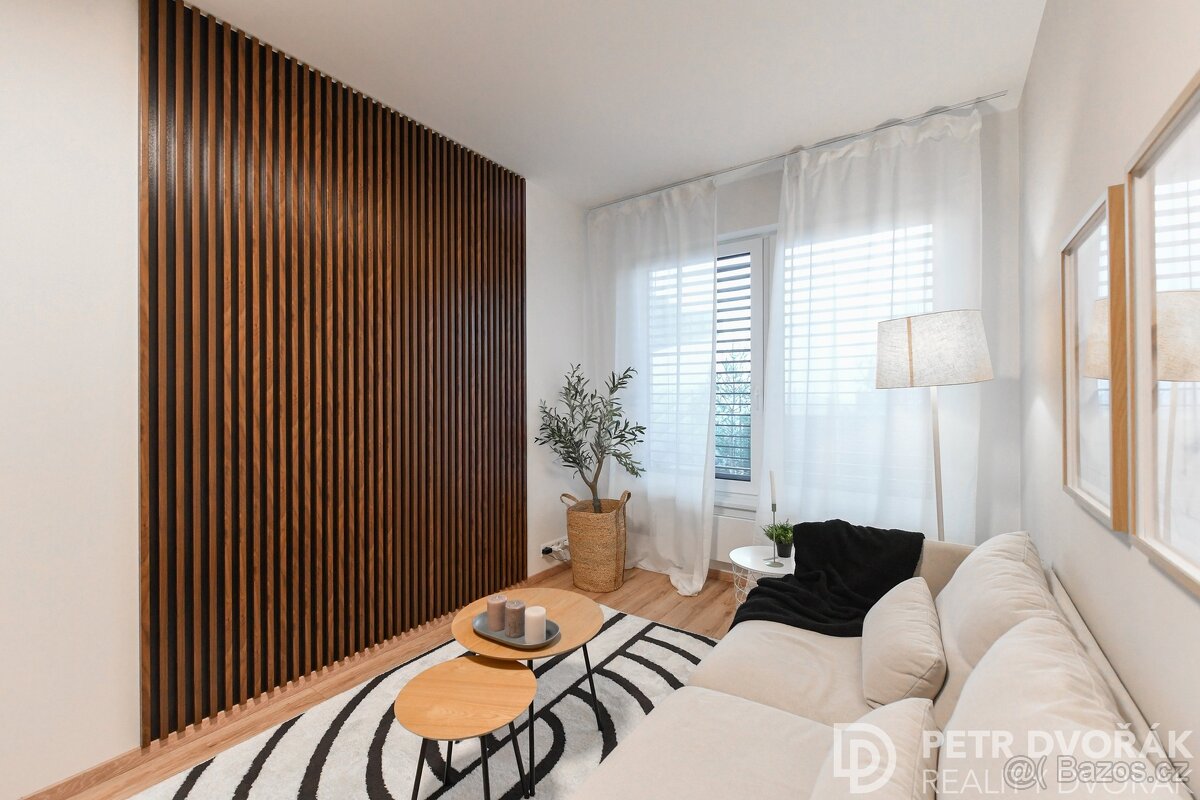 Prodej bytu 2+kk 40 m², Počernická, Praha - Strašnice - 12