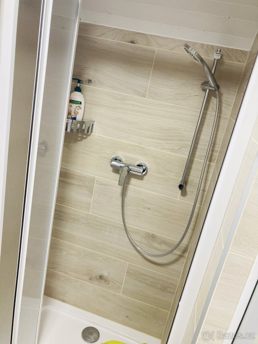 Maringotka s terasou - 12