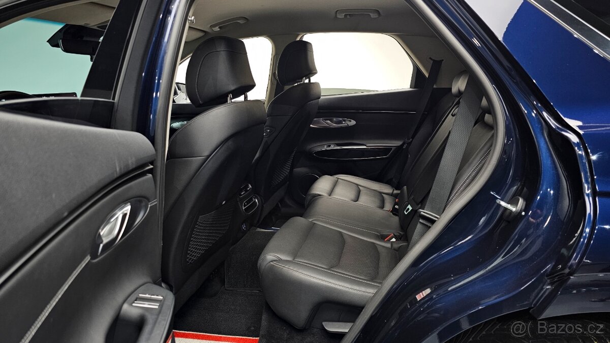 2021 GENESIS GV70 AWD 2.5T 304HP - 12