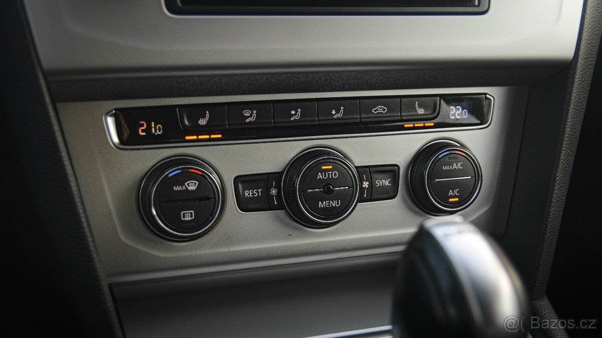 Volkswagen Passat, 2,0/110kW DSG Tažné Adapt.temp - 12