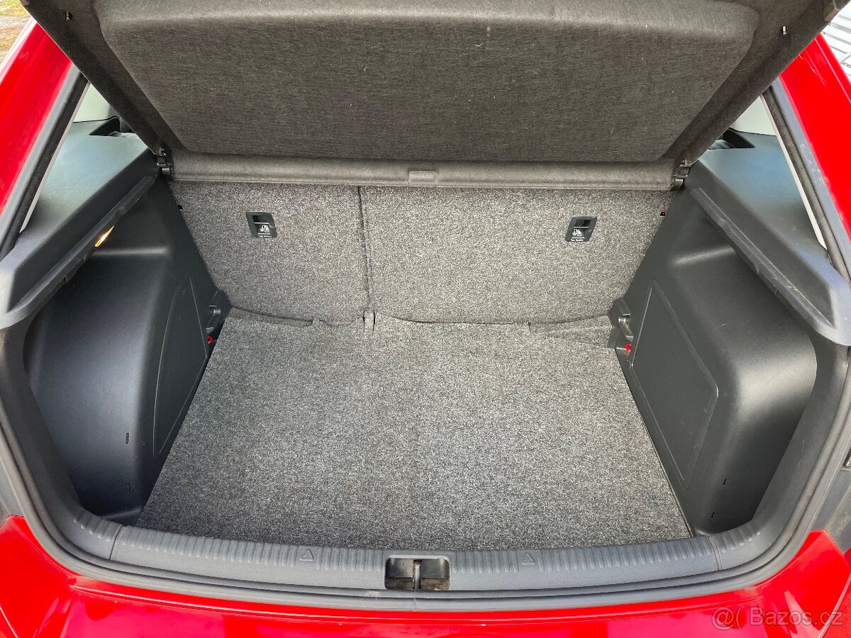 ŠKODA RAPID SPACEBACK 1,2 TSI 66KW AMBIENTE 2016 - 12