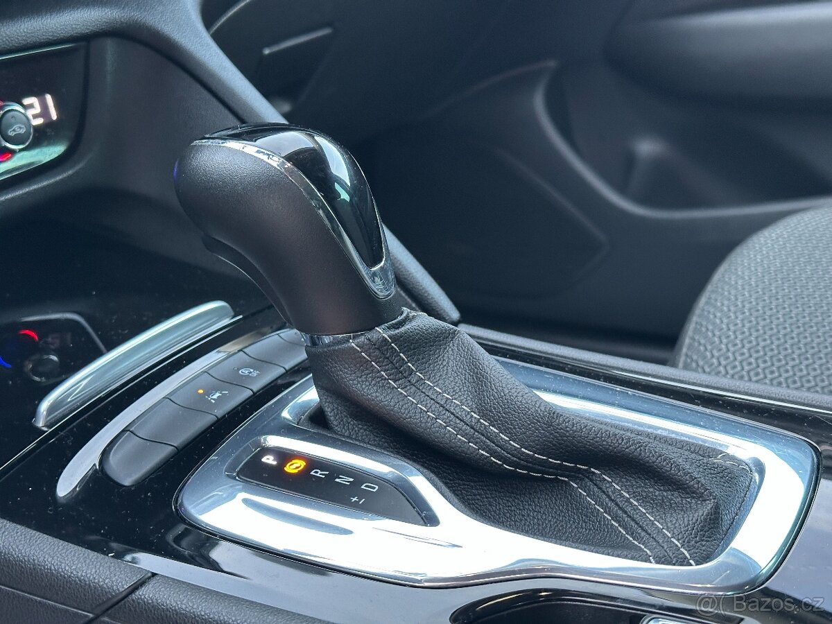 Opel Insignia Sports Tourer 2017 - 12