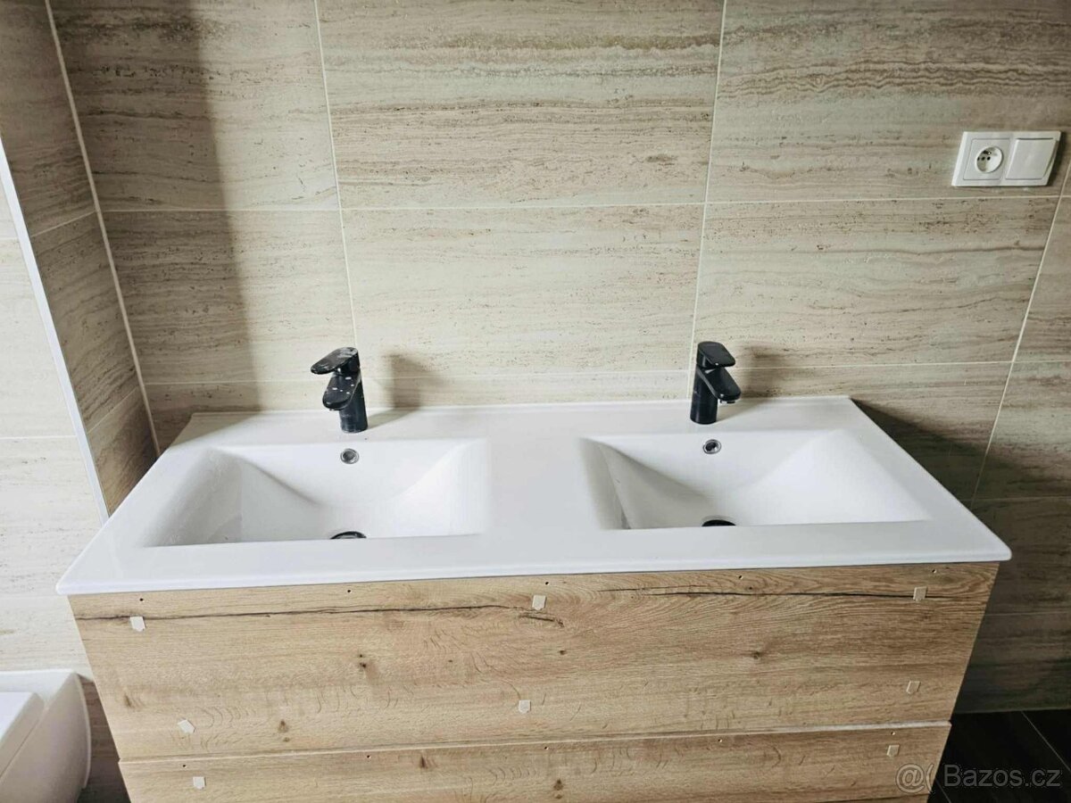 Pronájem rodinného domu 6+1, 183 m2 - 12