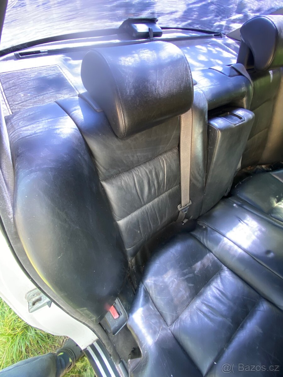 Bmw E32 interiér - 12