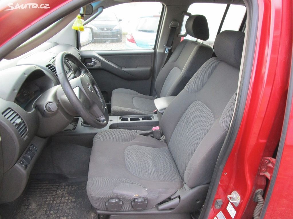 Nissan Navara, 2,5D-126KW-NOVÁ STK - 12