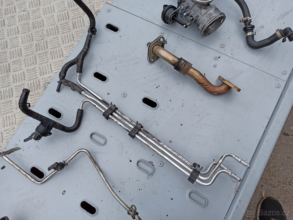 DÍLY MOTORU - VW / ŠKODA 1,9TDi 77kW BJB, BKC, BXE - 12