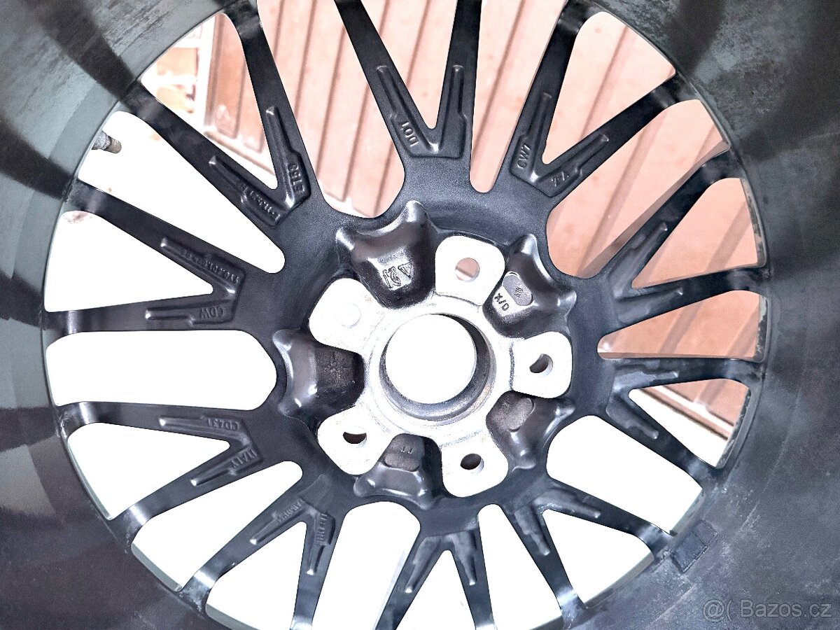 Porsche Cayenne R21 285/45 315/40 Letní Pirelli - 12