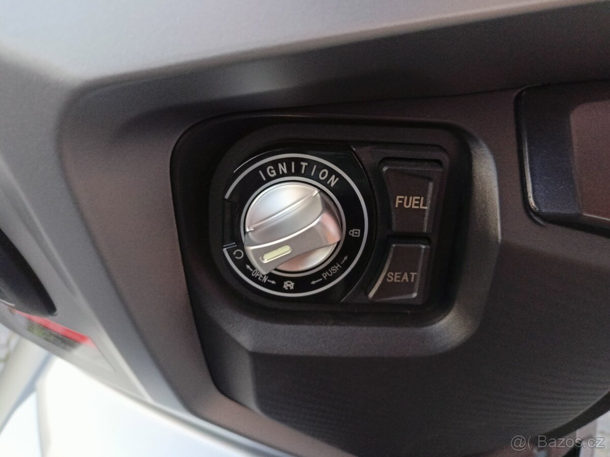 Voge SR1 125 ADV, DPH, ČR - 12