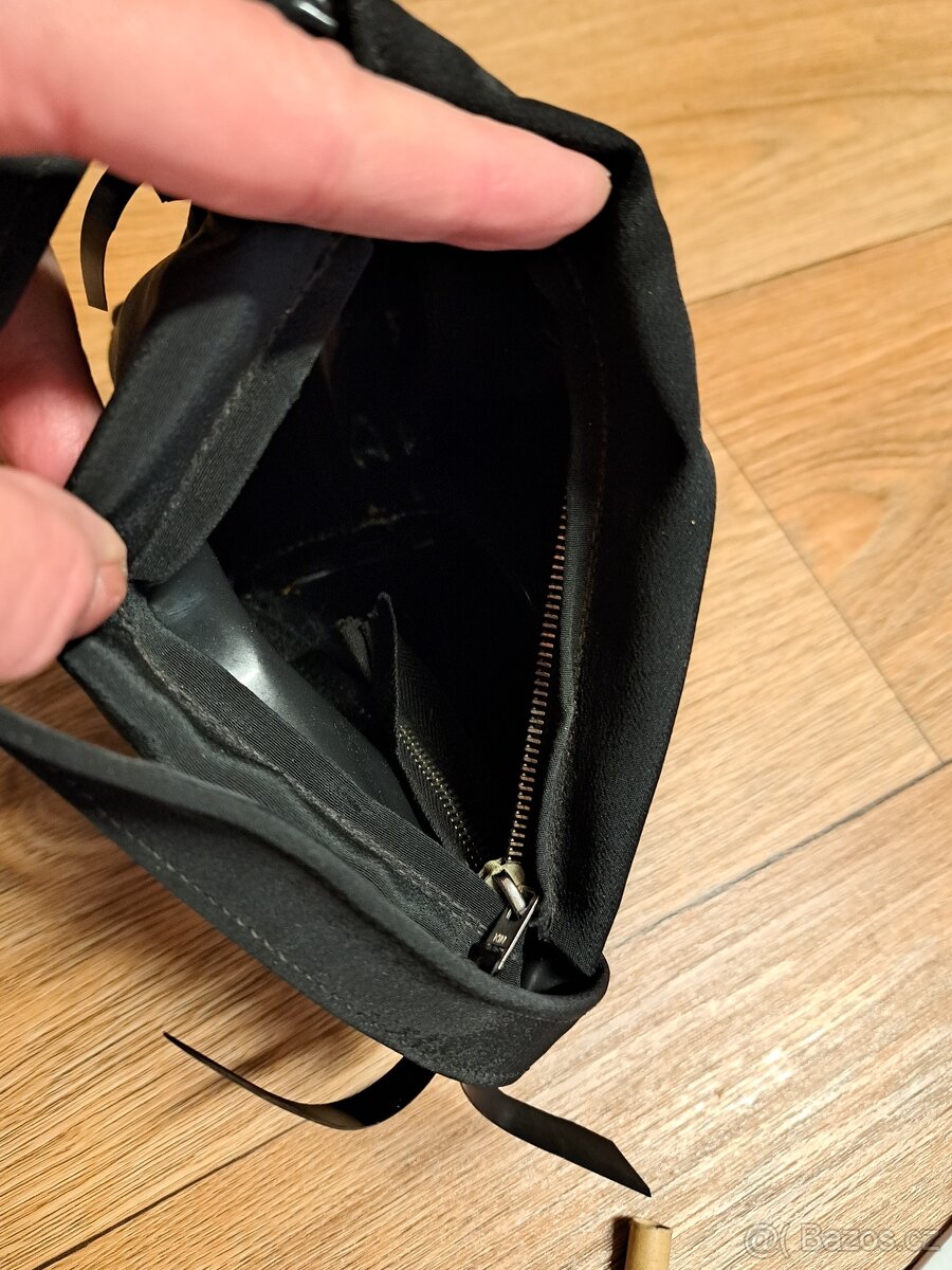 starožitné kabelky ze 30 let - 12