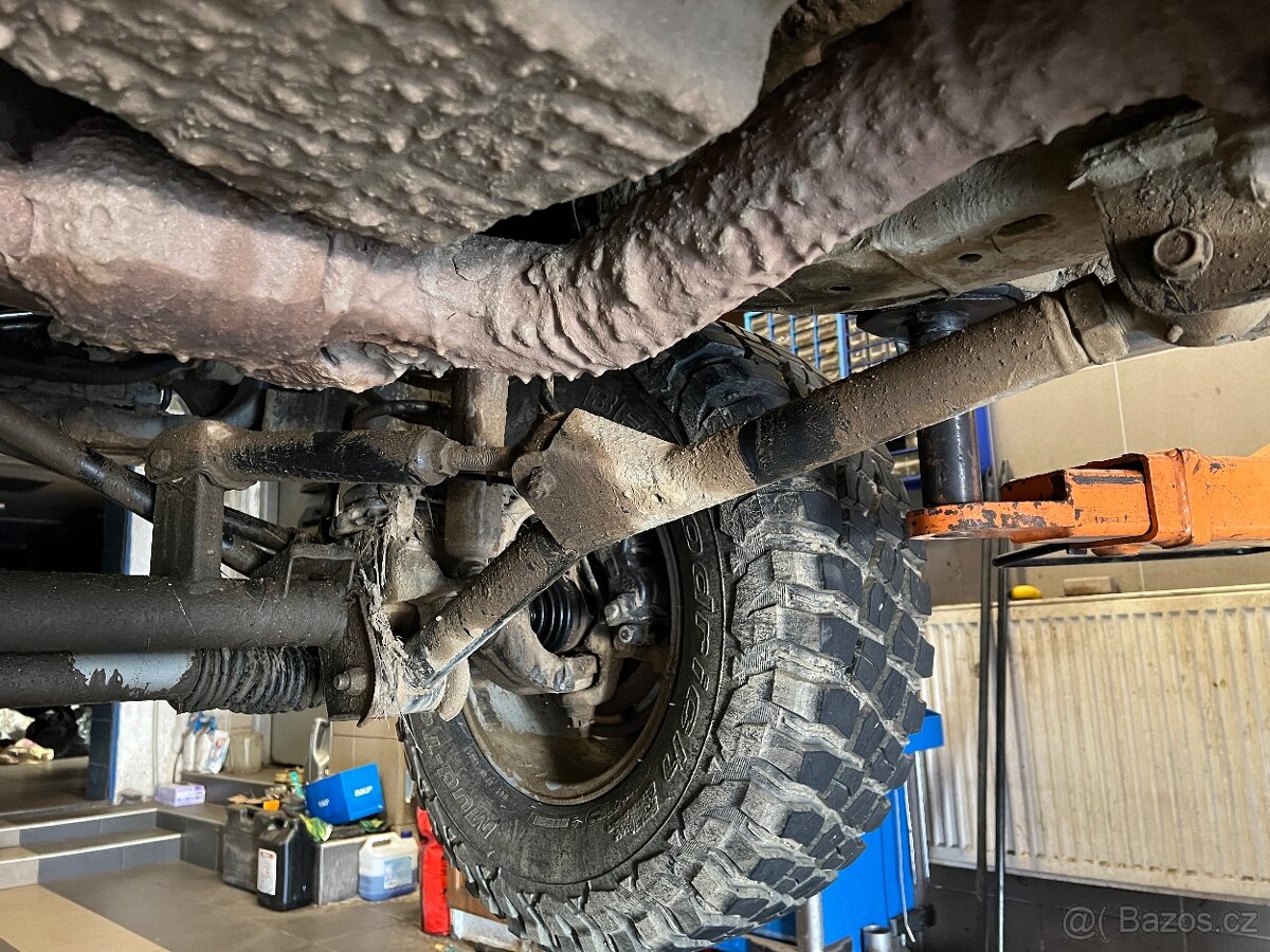 Jeep Grand Cherokee 4.7 V8 - 12