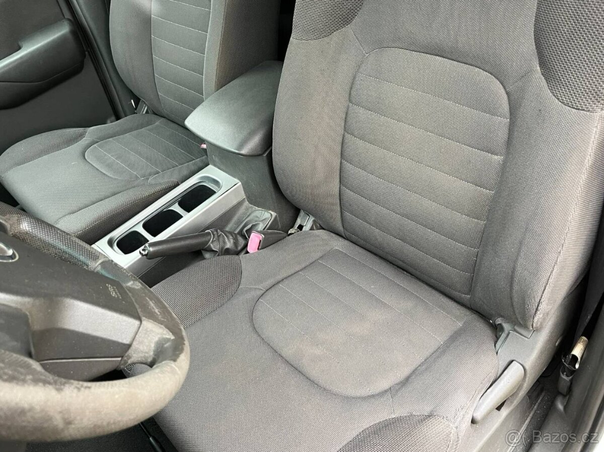 Nissan Pathfinder 2.5DDTi 4x4 - 12