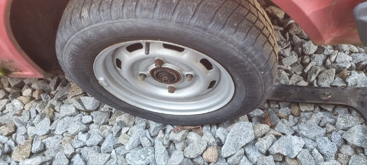 Škoda 120L - Náhrádní díly - 12