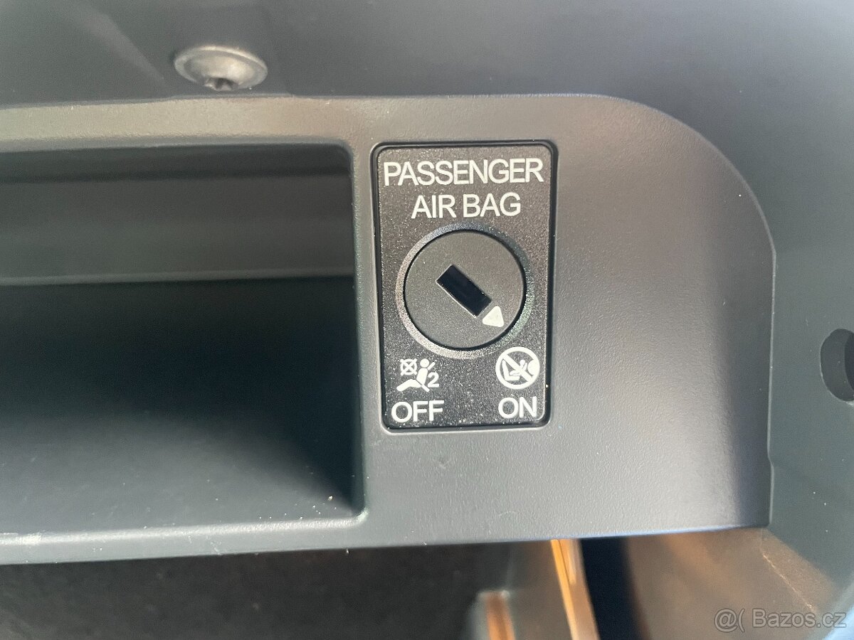 Škoda Octavia 1.2 TSi Serviska, Klimatizace - 12