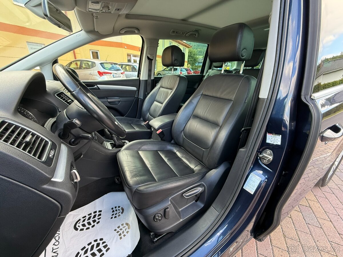 VW SHARAN 2.0 TDI 125kW-12/2012-216.785KM-PANO,KAMERA,7 MÍST - 12