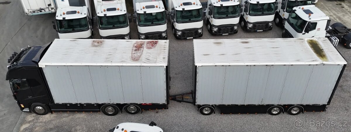 Volvo FH16 660 6x2 E6 - souprava skříň - 12