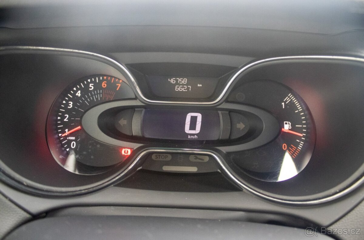 Renault Capture - 12