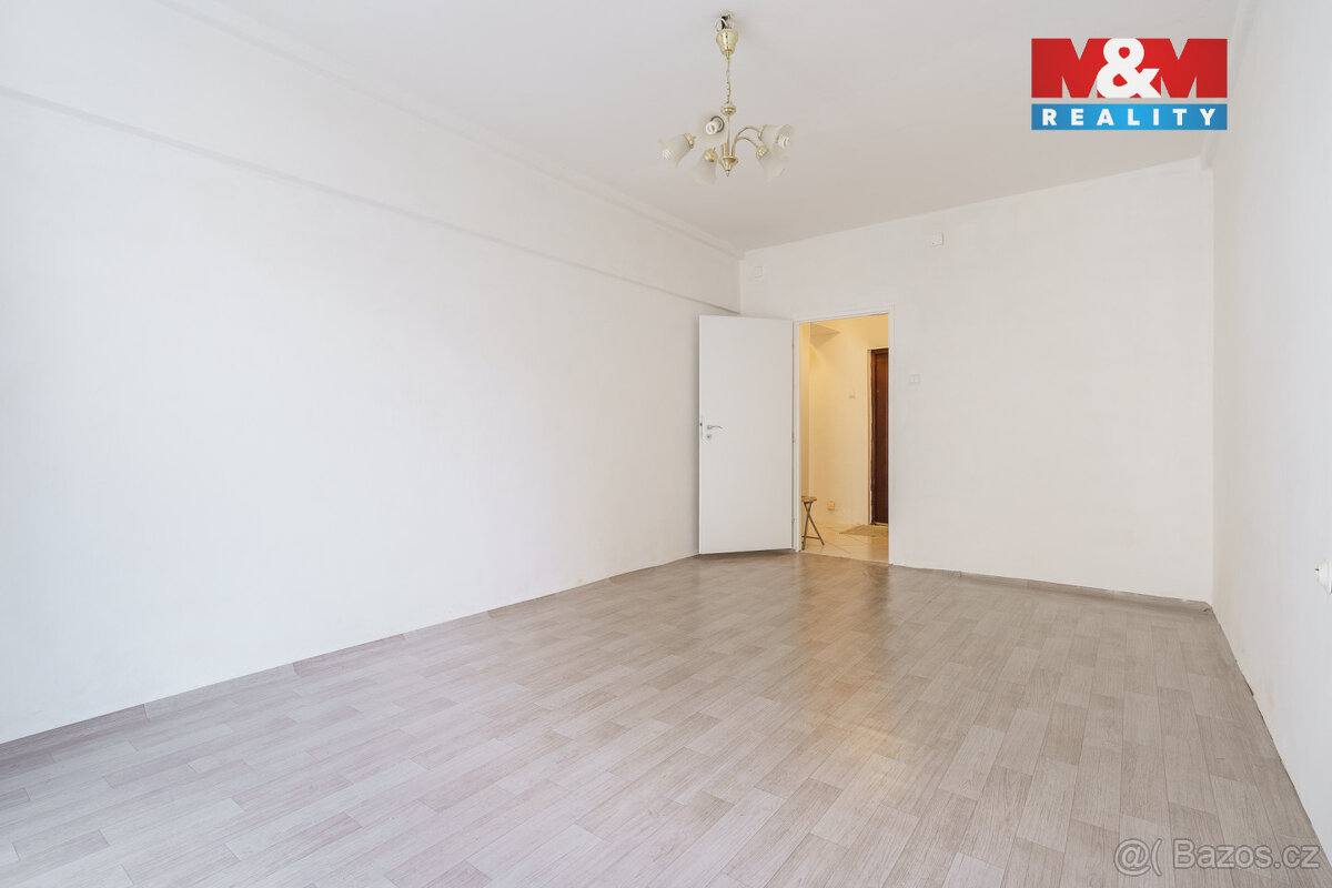 Prodej bytu 2+1, 55 m², Karlovy Vary, ul. K. Čapka - 12
