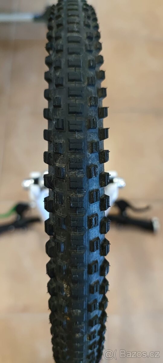 Dětské kolo Woom Original 3 (16") včetně stojánku - 12