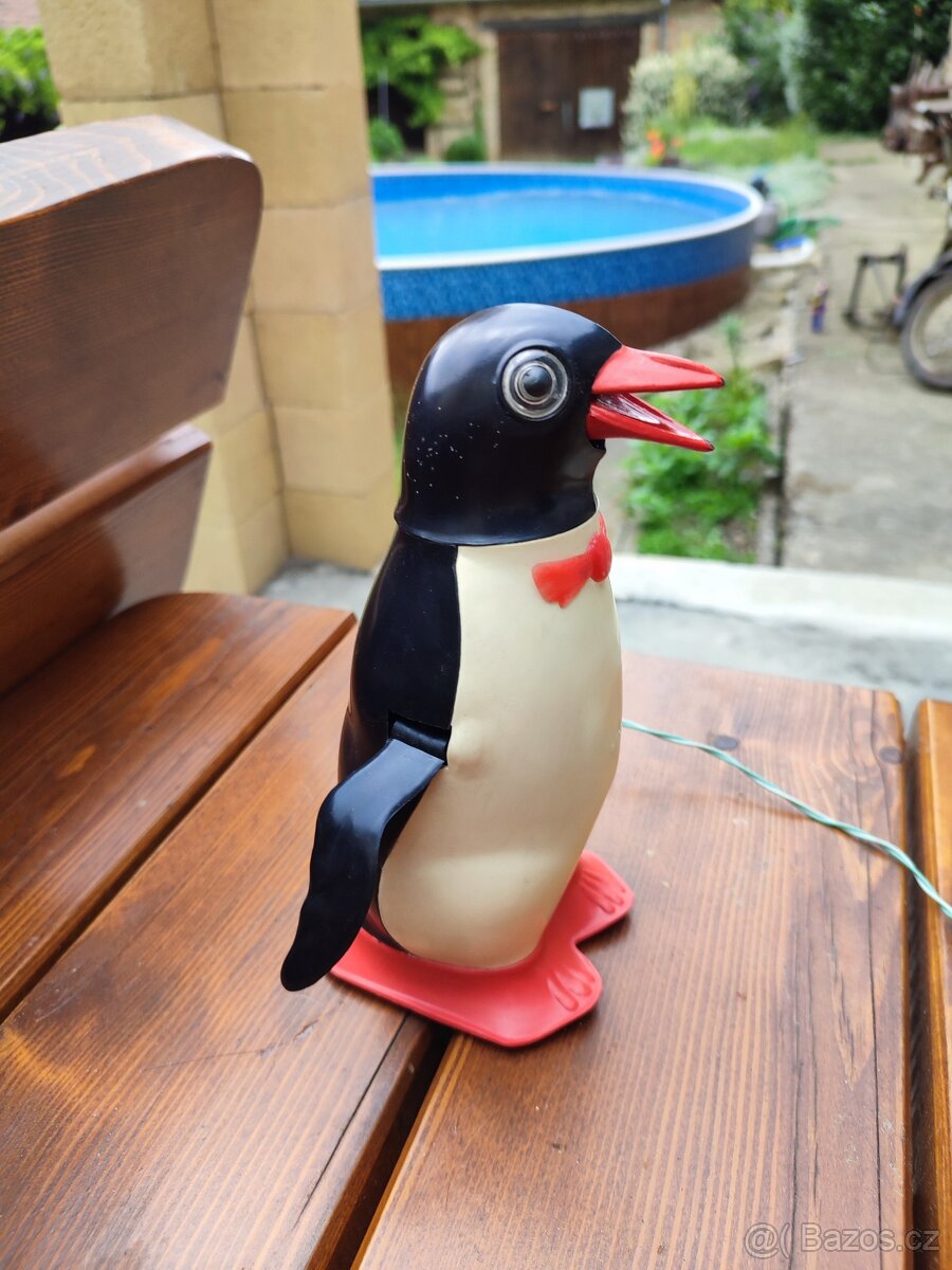 Retro hračka tučňáka - 12