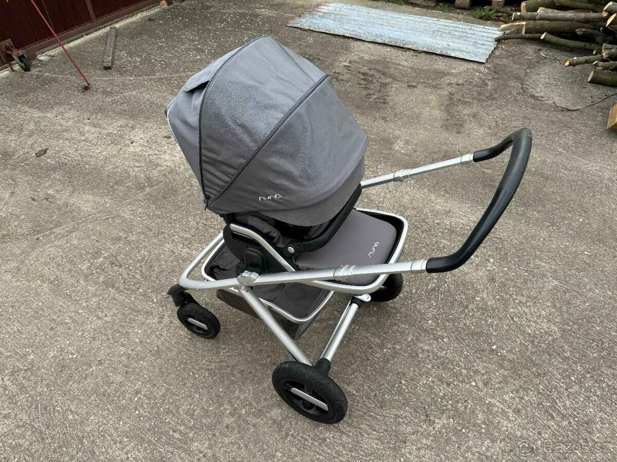 Kočárek Nuna - trojkombinace - 12