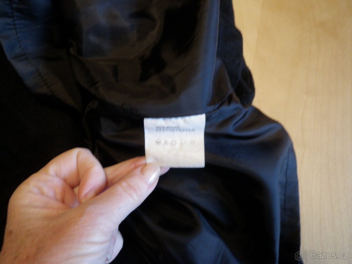 luxusní černé kvalitní značkové šaty - vel. S - 12