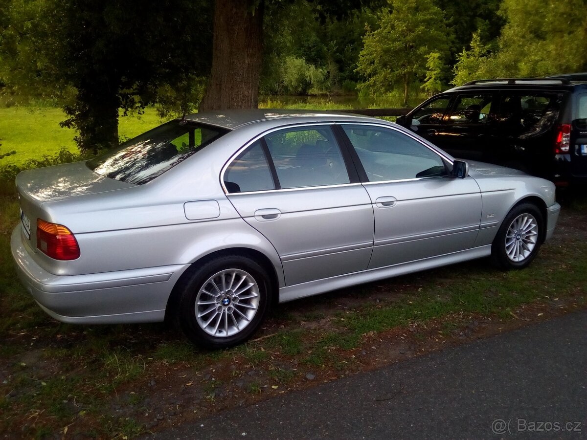 BMW E39 525i automat - 12