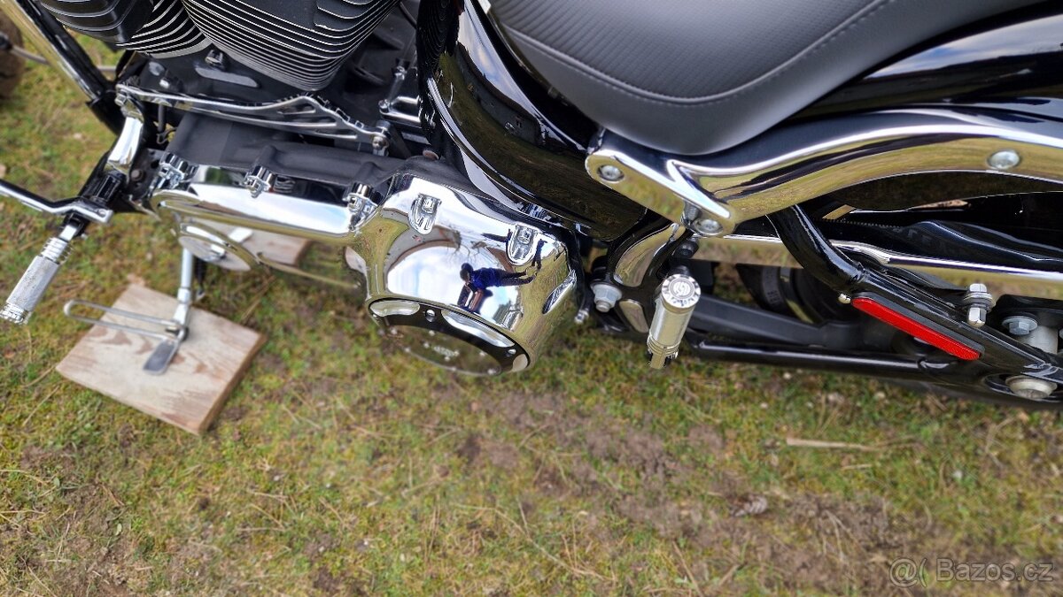 HARLEY-DAVIDSON FXSB BREAKOUT 2014 - 12