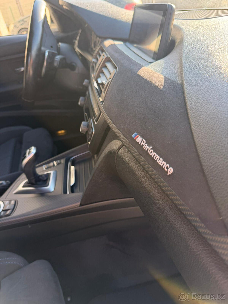 BMW 320d M Performance, 135 kW, automat, TOP stav - 12