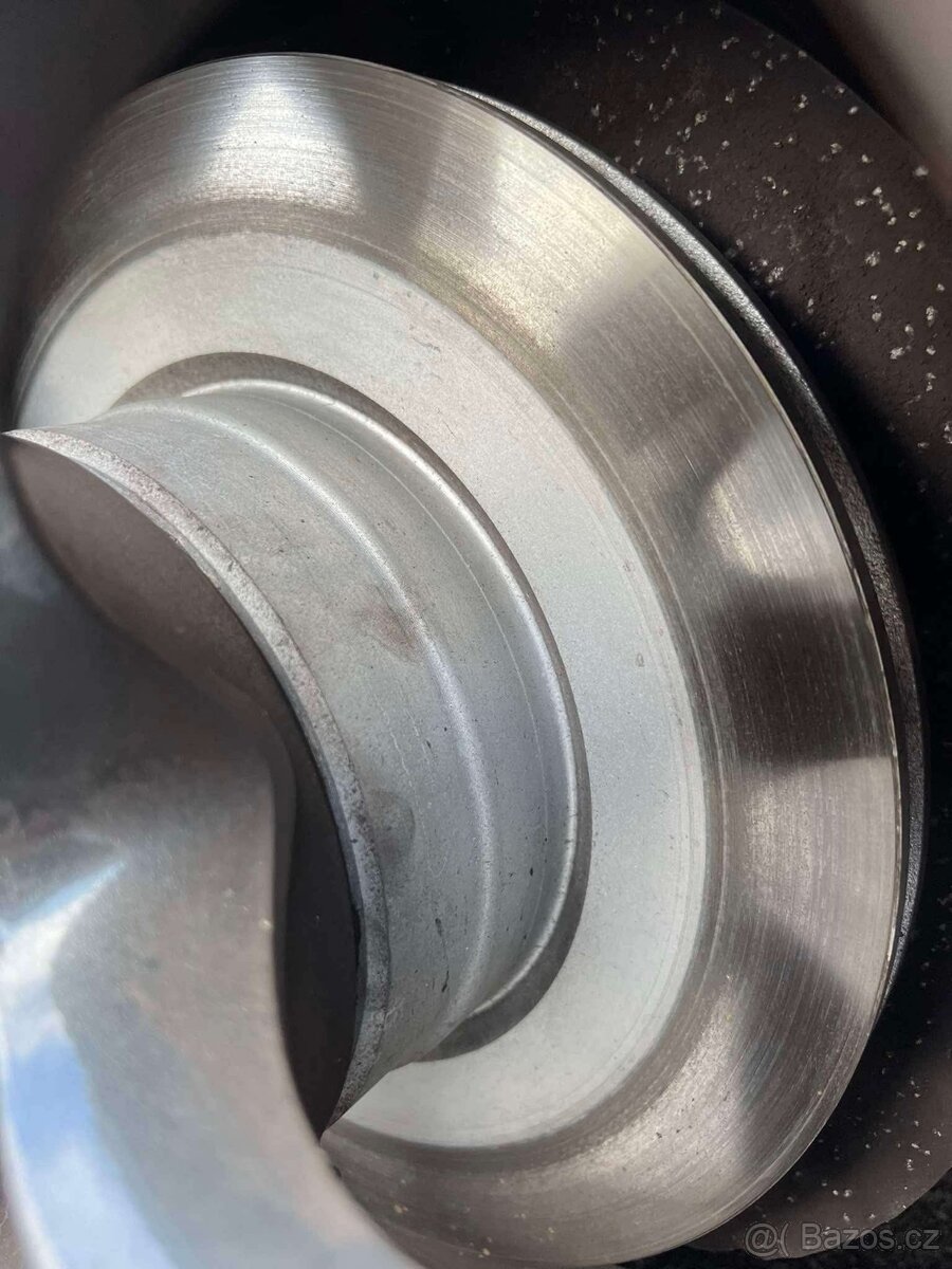 Komplet na náhradní díly-BMW E60 520i m54, Silbergrau - 12