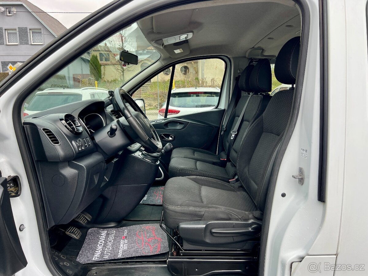 Opel Vivaro 1.6 CDTi L2, 6 míst,BEZ KOROZE,Stav - 12