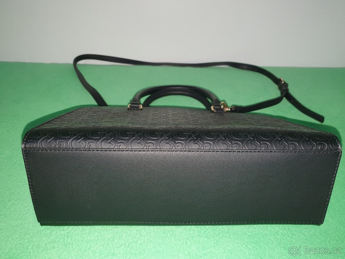 Dámská kabelka Guess - 12