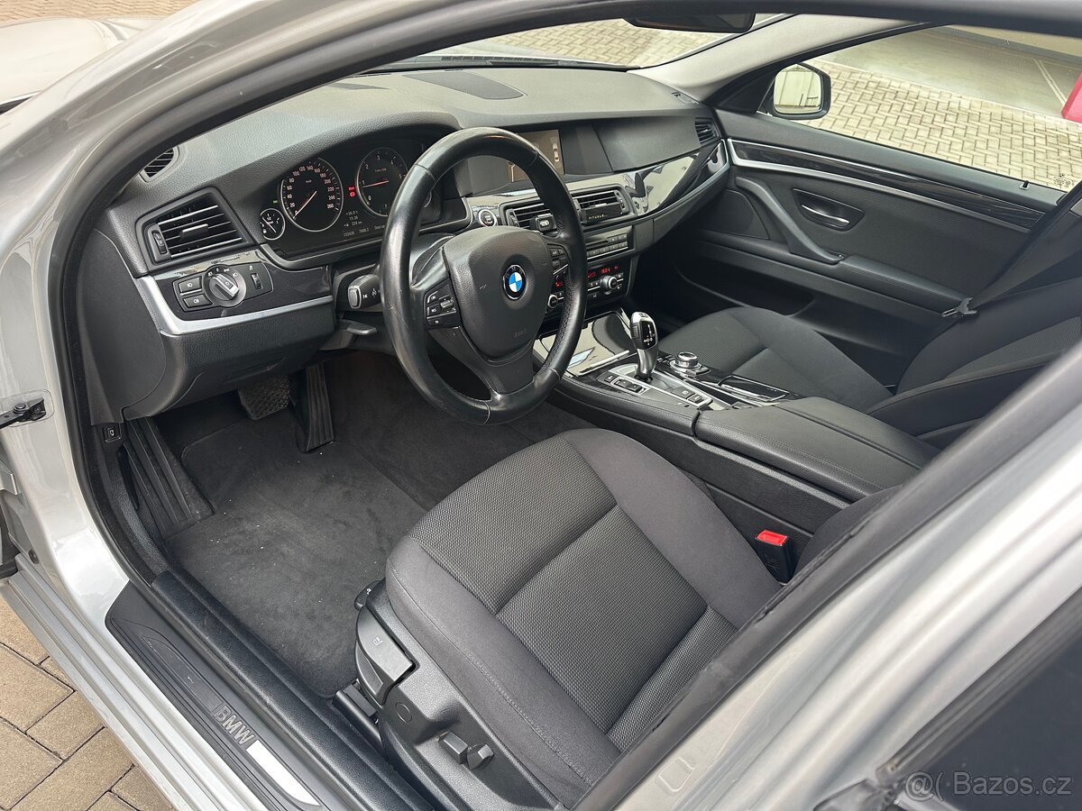 BMW 5 F10 520D 133 tisice najeto - 12