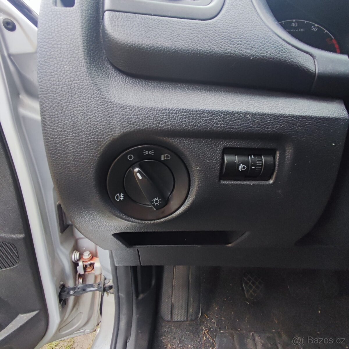 ŠKODA FABIA 2 BENZÍN - 12